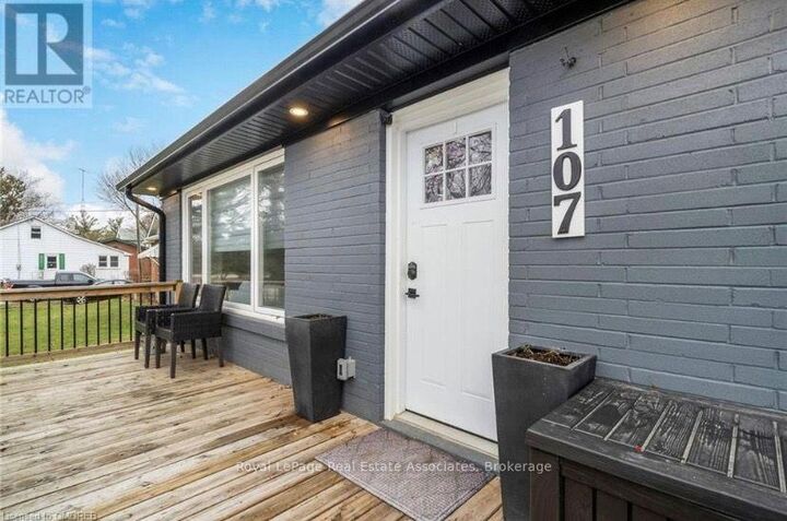 Property Photo: 107 Main Street N ON L7G 3H5