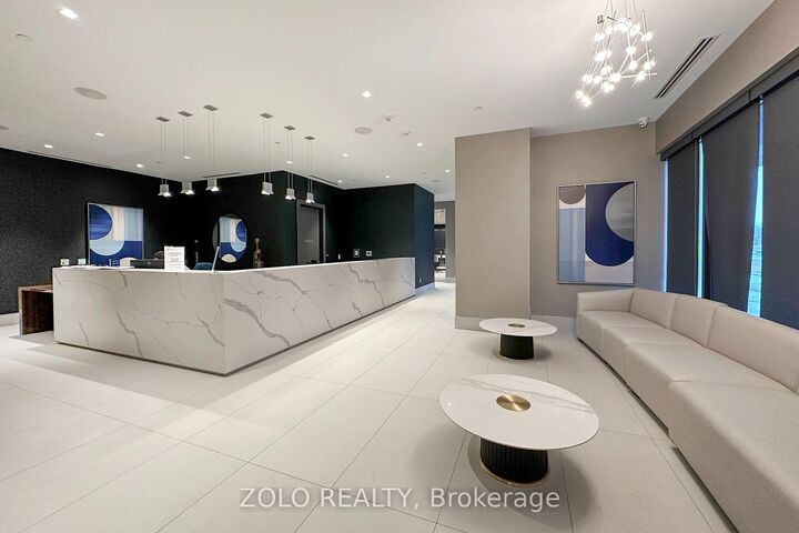 Property Photo:  2550 Simcoe Street N 318  ON L1L 0R5 