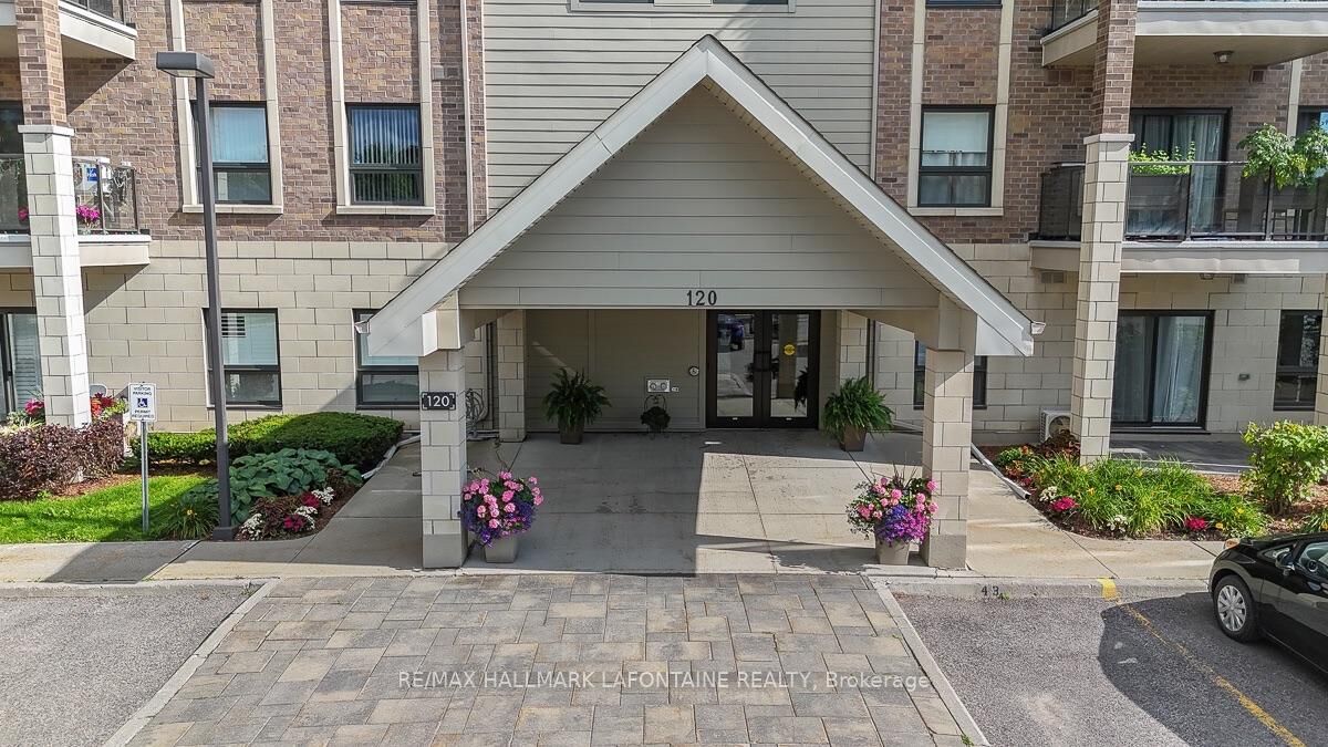 Property Photo:  120 Prestige Circle 114  ON K4A 1B4 