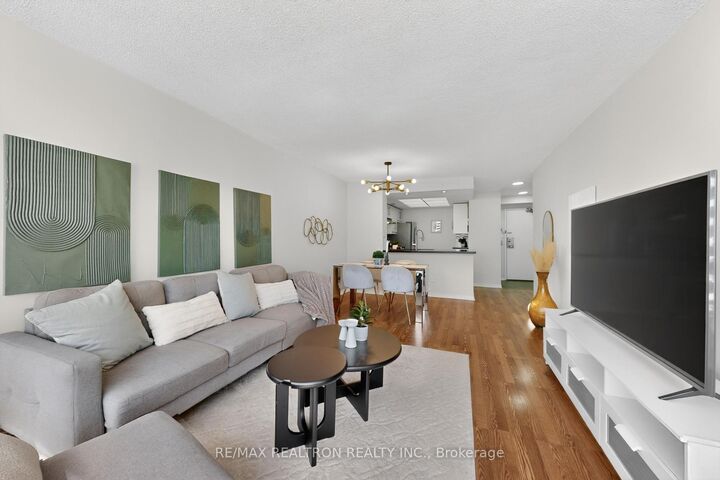 Property Photo: 5765 Yonge Street 410 ON M2M 4H9