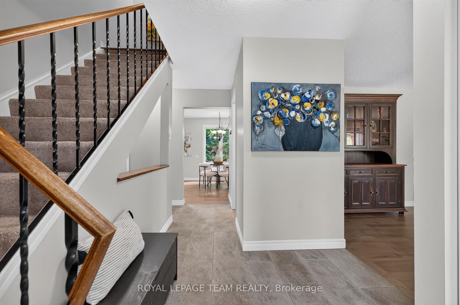 Property Photo: 71 Chimo Drive ON K2L 2B3