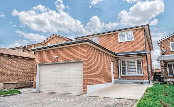 Property Photo: 37 Loire Court Upper ON M9V 4Z7