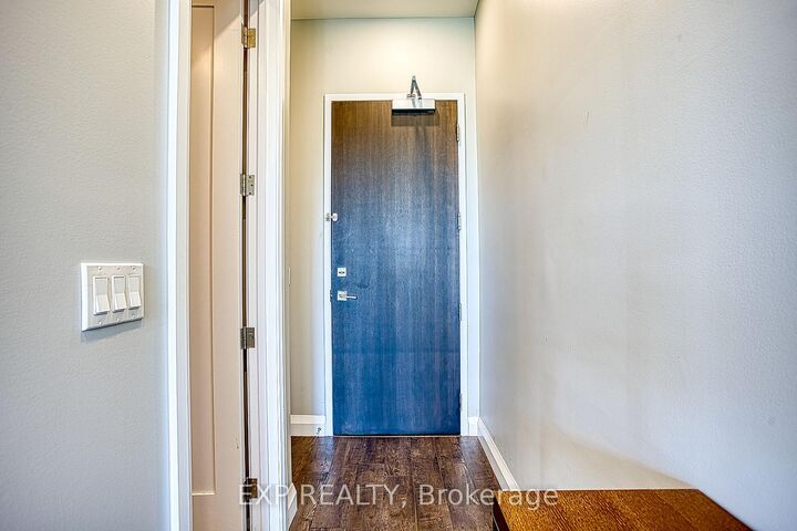Property Photo: 101 Locke Street S 616 ON L8P 4A6