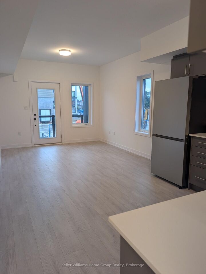 Property Photo:  42 Lowes Road W C68  ON N1G 0H4 