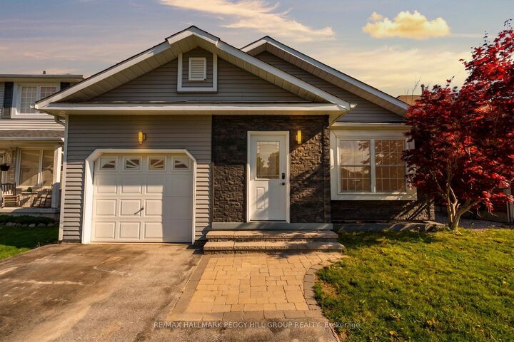 Property Photo: 44 Knicely Road ON L4N 6V3