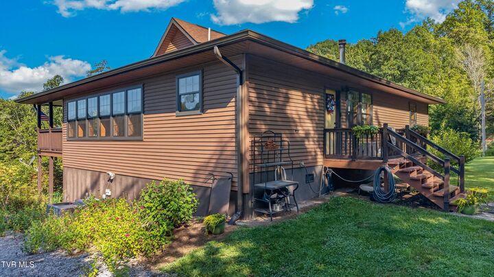 Property Photo: 7020 Caney Valley Road TN 37879