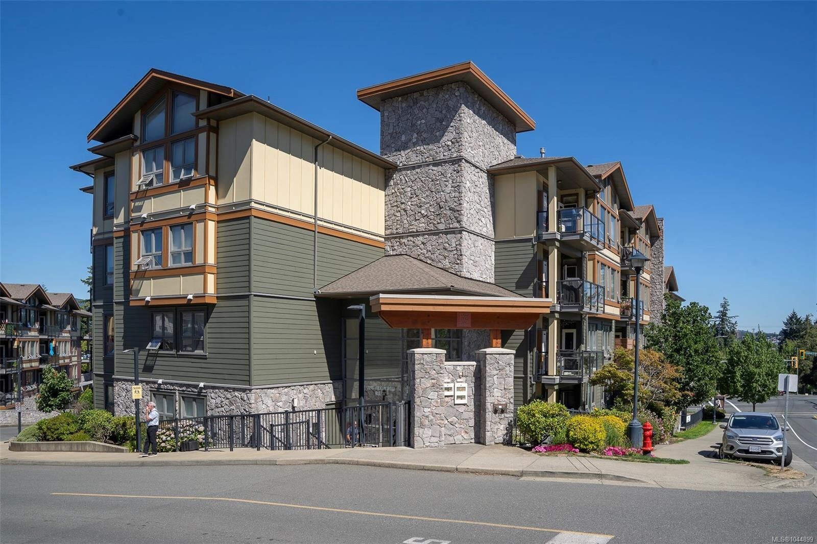 Property Photo: 3210 Jacklin Rd #402 BC V9B 0J5