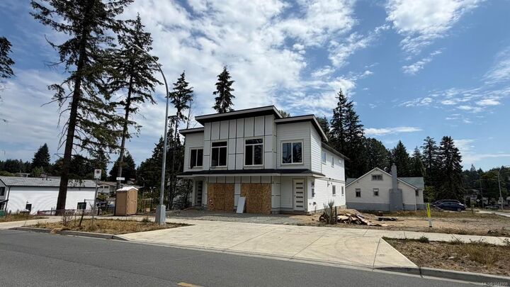 Property Photo: 2306 Sparrow Lane BC V9T 3R7