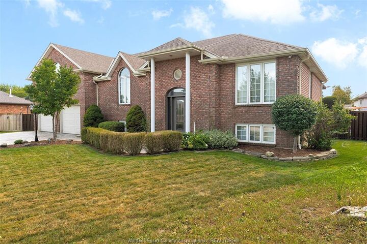 Property Photo: 2071 Eugeni ON N9K 1B3
