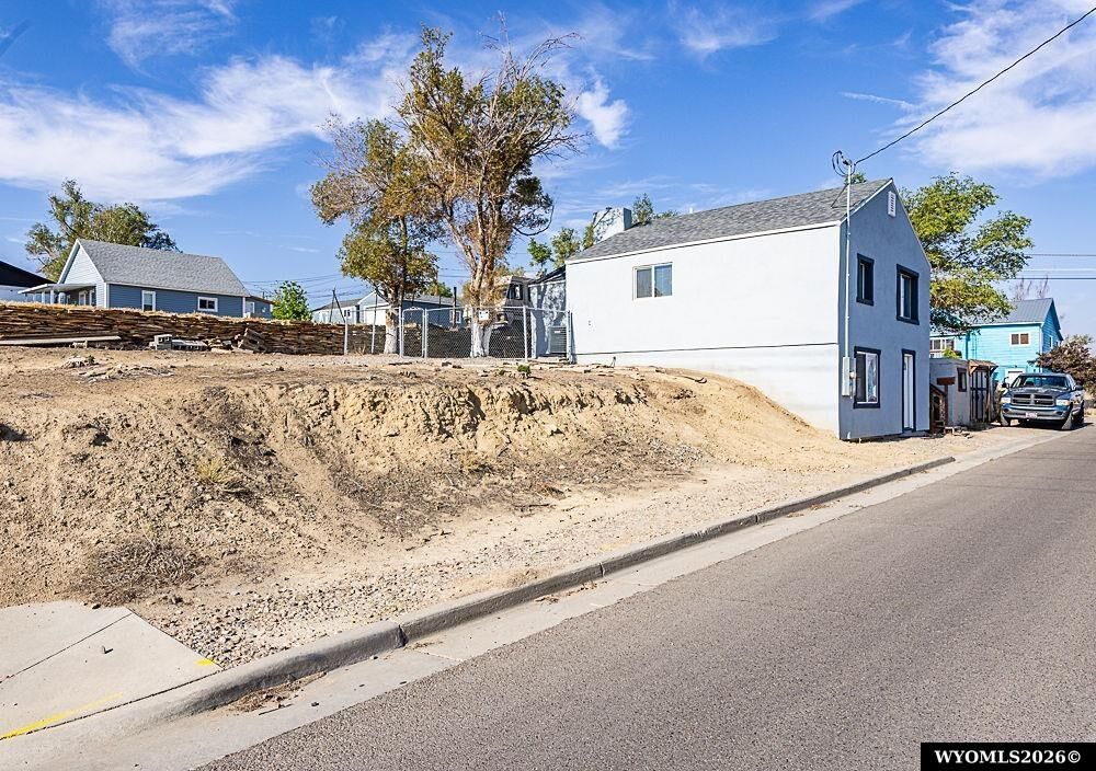 Property Photo: 1316 Thorpe Street WY 82901