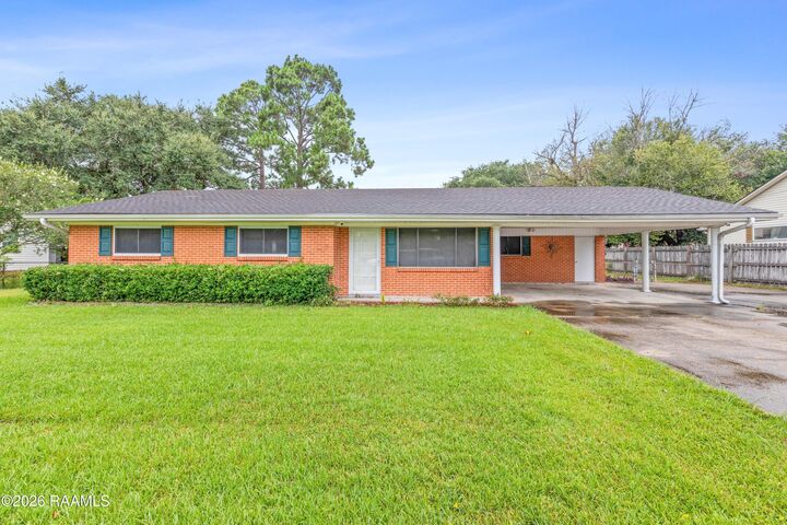 Property Photo: 149 Mimosa Place LA 70506