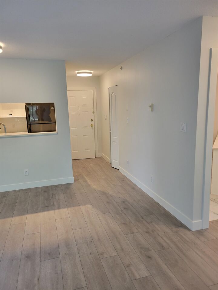 Property Photo: 3455 Ascot Place 209 BC V5R 6B7