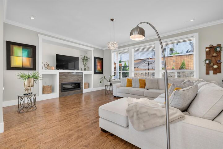 Property Photo: 36643 E Auguston Parkway BC V3G 0E8