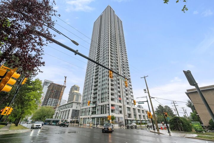 Property Photo: 6468 Willingdon Avenue 1905 BC V5H 0L3