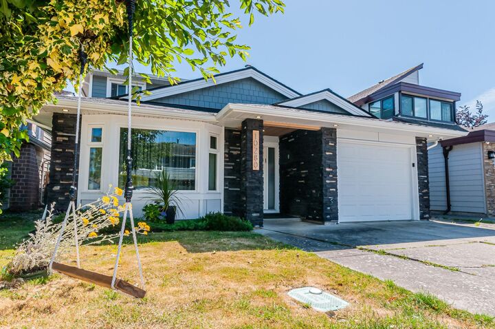 10280 Hollywell Drive — photo 1