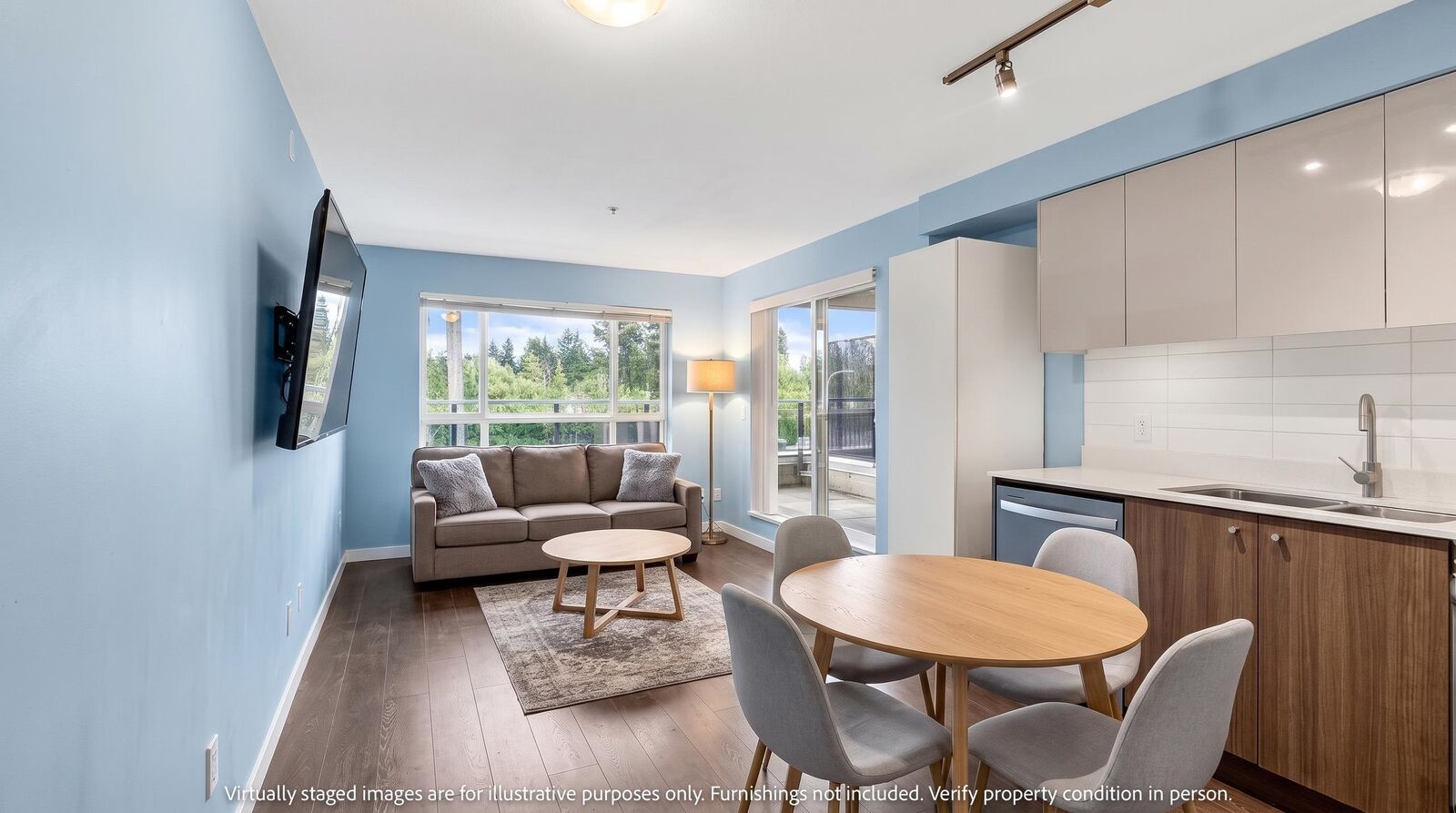 Property Photo: 10688 140 Street 204 BC V3T 0M6