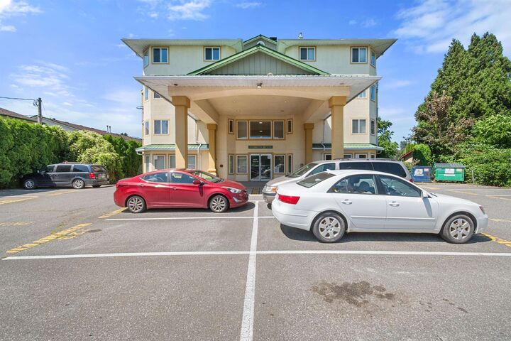 Property Photo: 46777 Yale Road 401 BC V2P 2S3