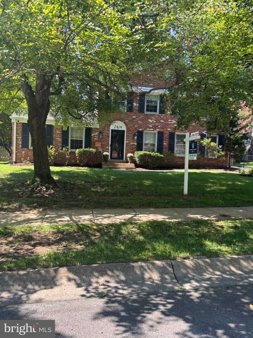Property Photo:  2414 Chilham Place  MD 20854 
