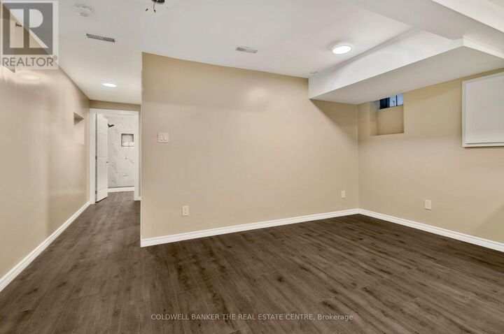 Property Photo: 5 Rutherford Avenue ON M6M 2C5