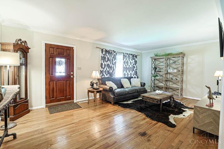 Property Photo:  8475 Summitridge Drive  OH 45255 