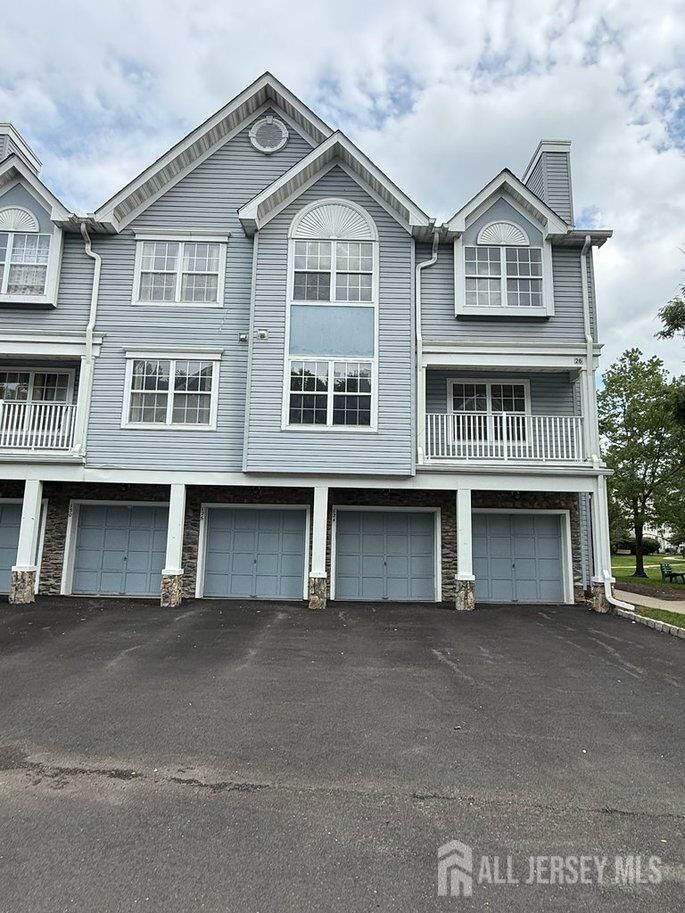 Property Photo: 122 Prestwick Way NJ 08820