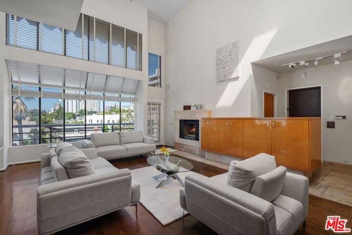 Property Photo:  1360 S Beverly Glen Blvd, Unit Ph301  CA 90024 