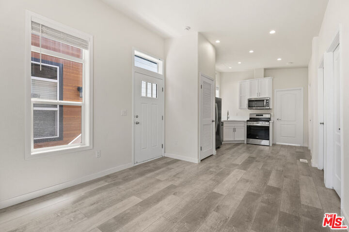 Property Photo:  8250 Lankershim Blvd, Unit 137  CA 91605 