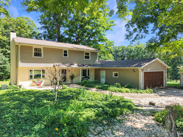 Property Photo: 65 Blue Jay Dr PA 15801
