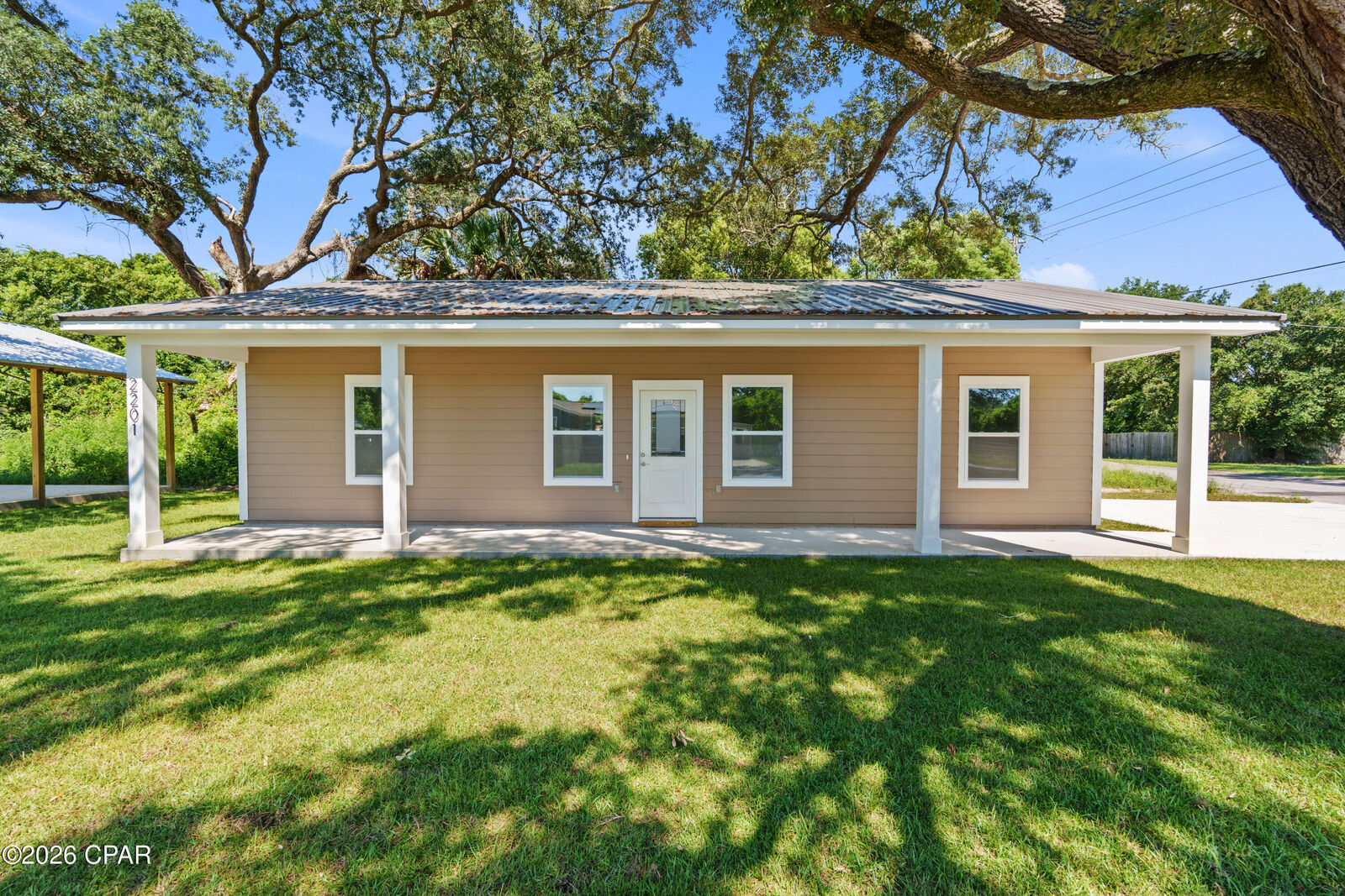 Property Photo: 2201 E 6th Street FL 32401