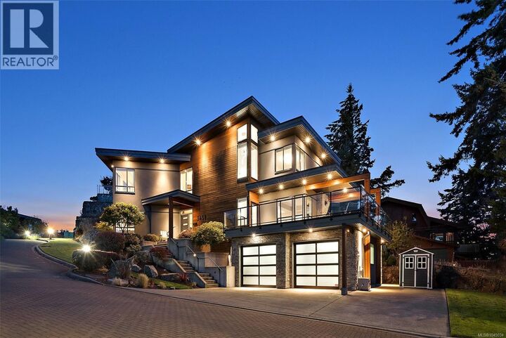Property Photo: 3457 Vantage Point BC V9C 3N5