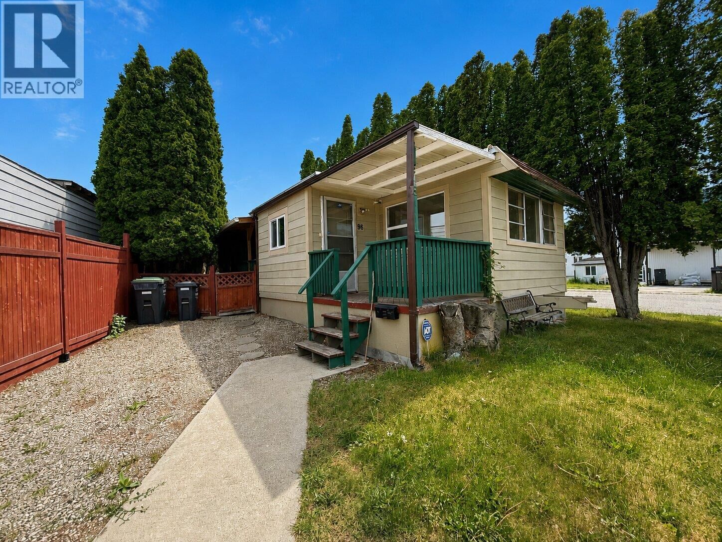 Property Photo:  3245 Paris Street 96  BC V2A 3T9 