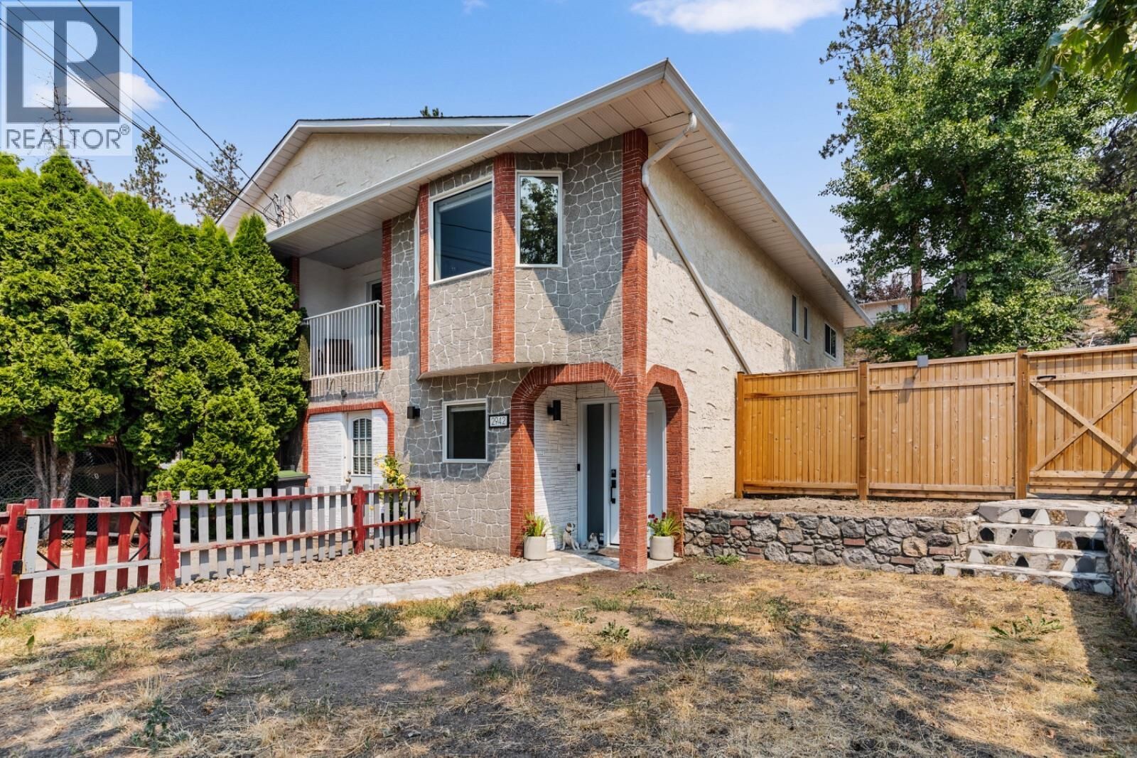 Property Photo: 2942 McAllister Road BC V4T 1G8