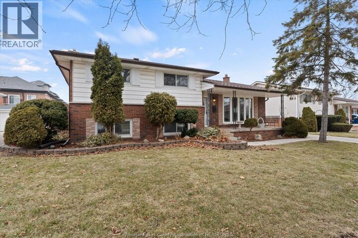 Property Photo:  1116 Sumach Crescent  ON N8S 2S4 