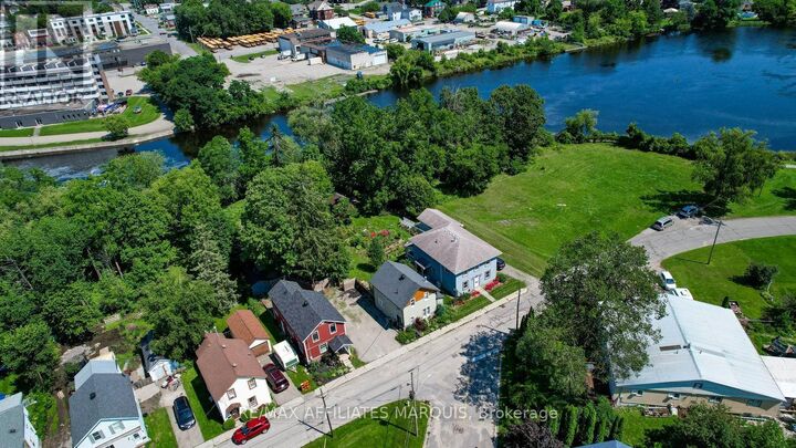 Property Photo: 20 River Street ON K7A 3S2