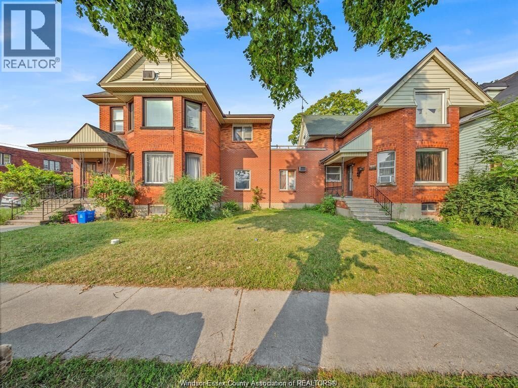 Property Photo:  669 Marentette Upper  ON N9A 1Z3 