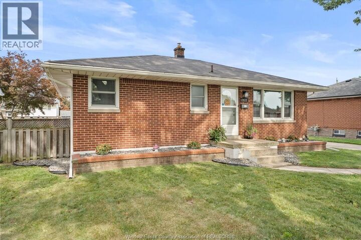 Property Photo: 2618 Askin Avenue ON N9E 3H7