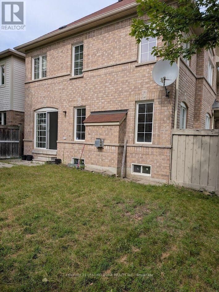Property Photo: 115 Elliottglen Drive ON L1Z 0G9