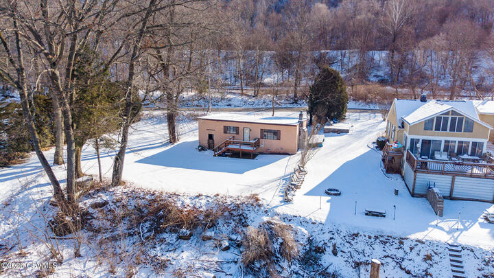 Property Photo: 532 River Road PA 18635