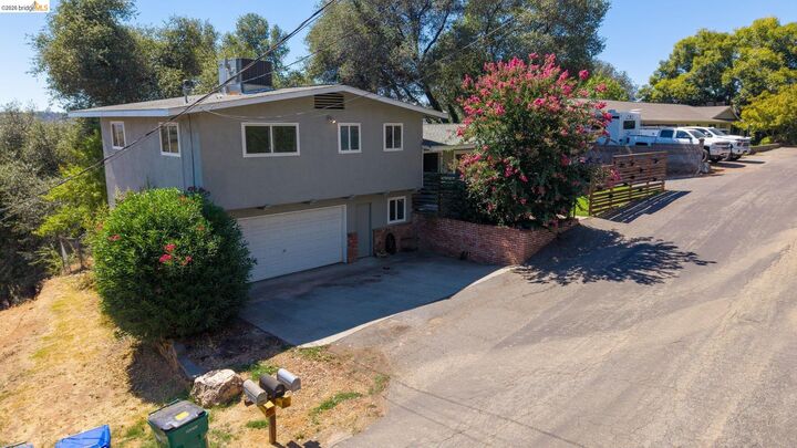 Property Photo:  19085 North Dr  CA 95327 