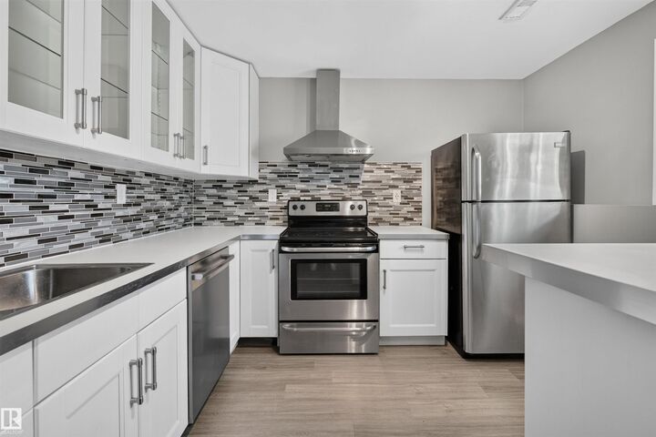 Property Photo: 18303 76 Avenue NW AB T5T 2L5