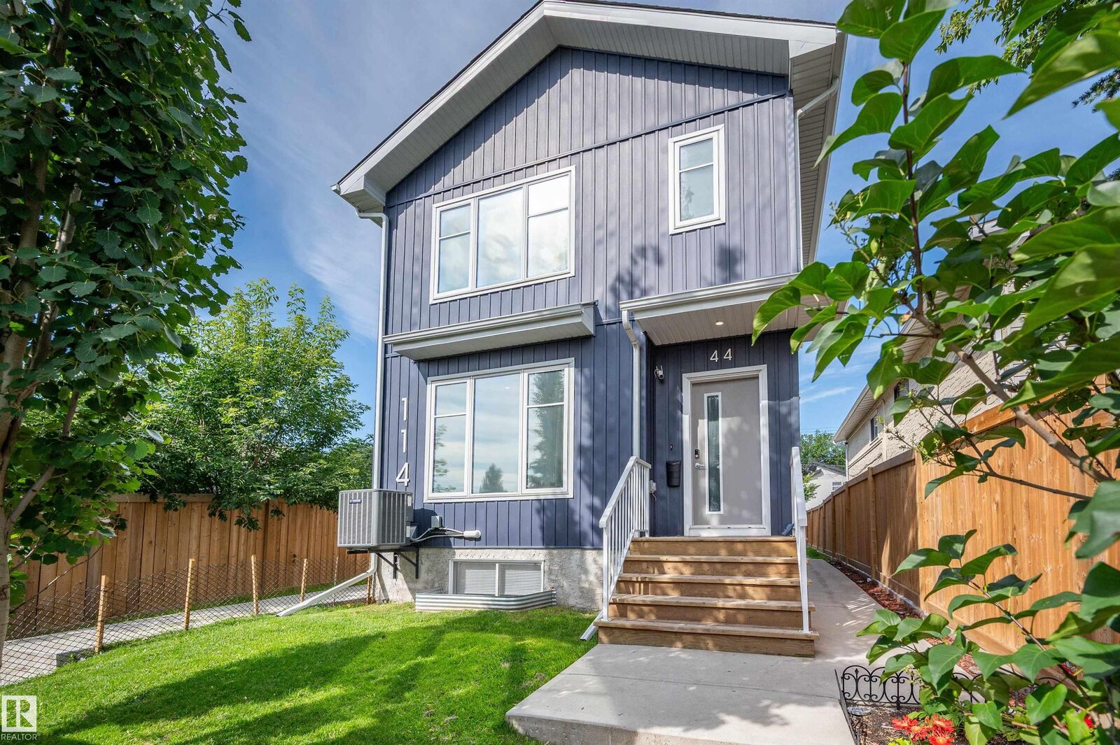 Property Photo:  11444 82 Street NW  AB T5B 2V4 
