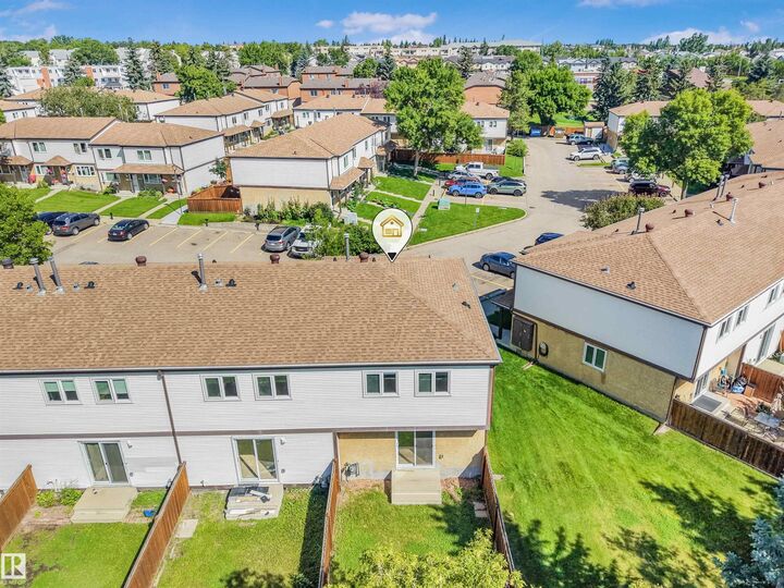 Property Photo: #39 14511 52 Street NW AB T5A 4M6