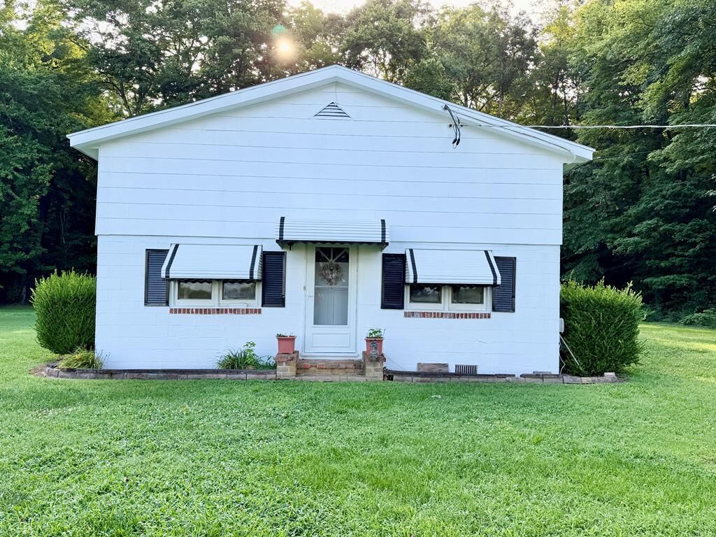 Property Photo:  10003 Lankford Hwy  VA 23442 