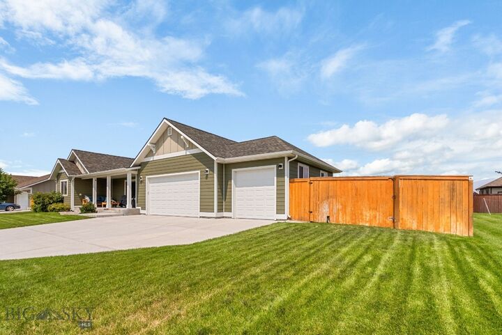 Property Photo:  1502 Roundup Boulevard  MT 59714 