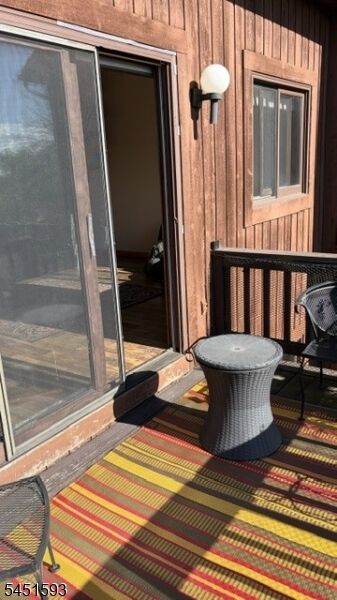 Property Photo:  4 Brandywine Ct 2  NJ 07462 