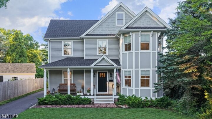 Property Photo: 402 N Euclid Avenue NJ 07090