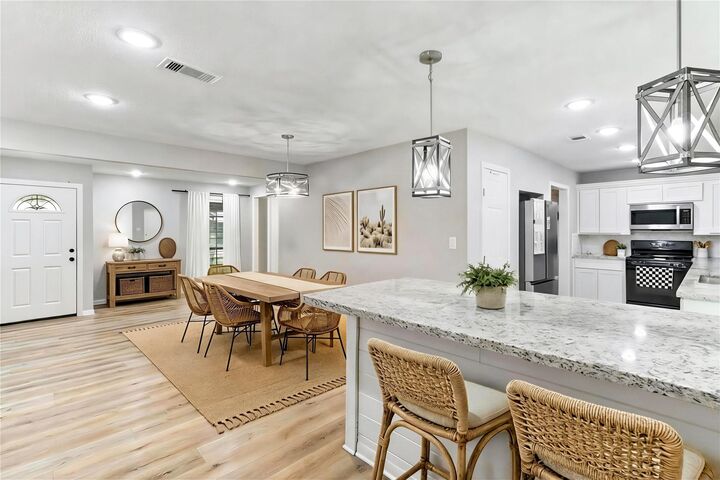 Property Photo: 117 Cannon Street TX 77531