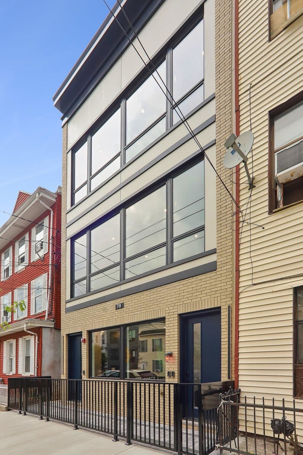 Property Photo:  78 Zabriskie St 3  NJ 07307 
