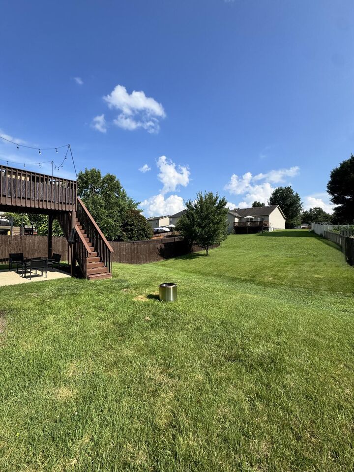 Property Photo:  3008 Roundway Down Lane  KY 40509 