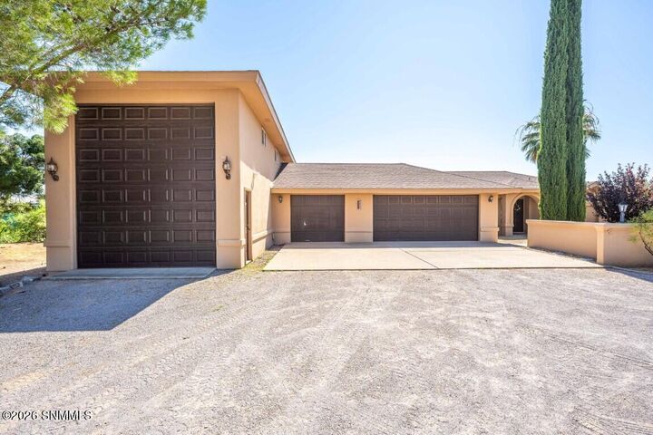 Property Photo:  6100 San Augustin Drive  NM 88012 